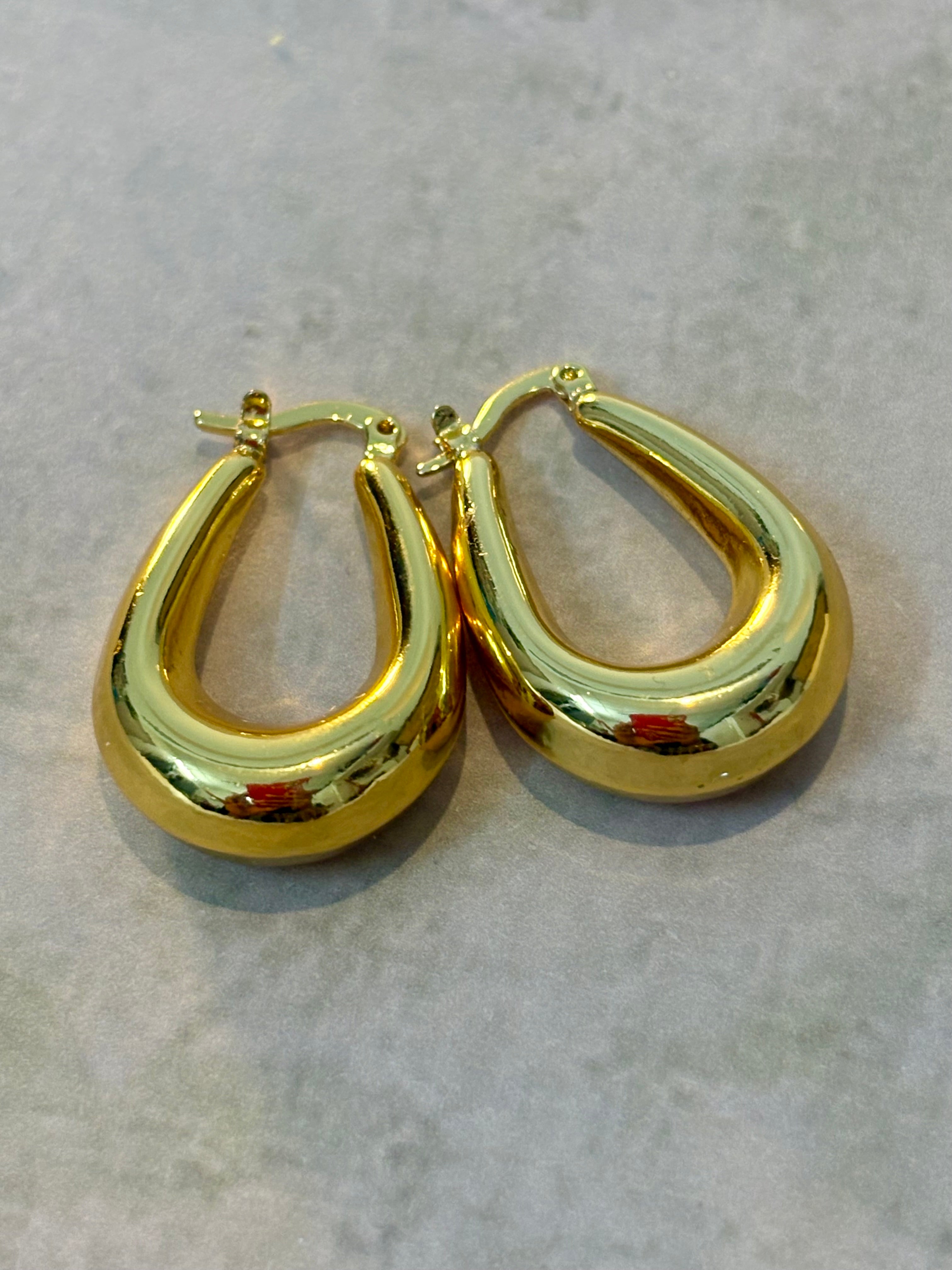 Molten Chunky Hoops