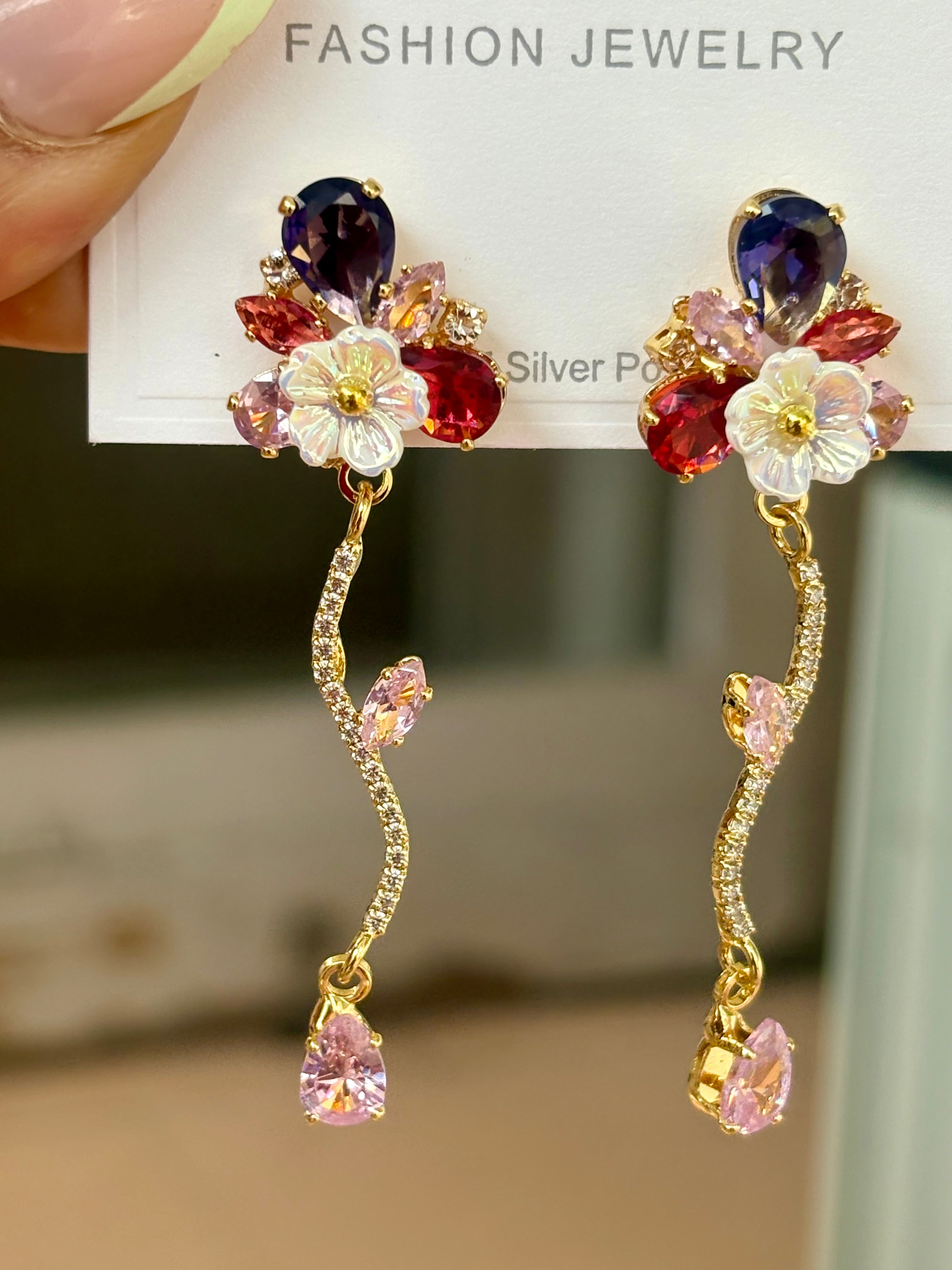 Melora Danglers
