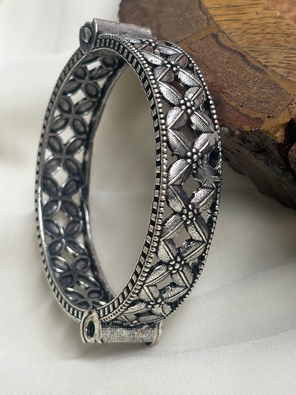 Noor e gul bangle
