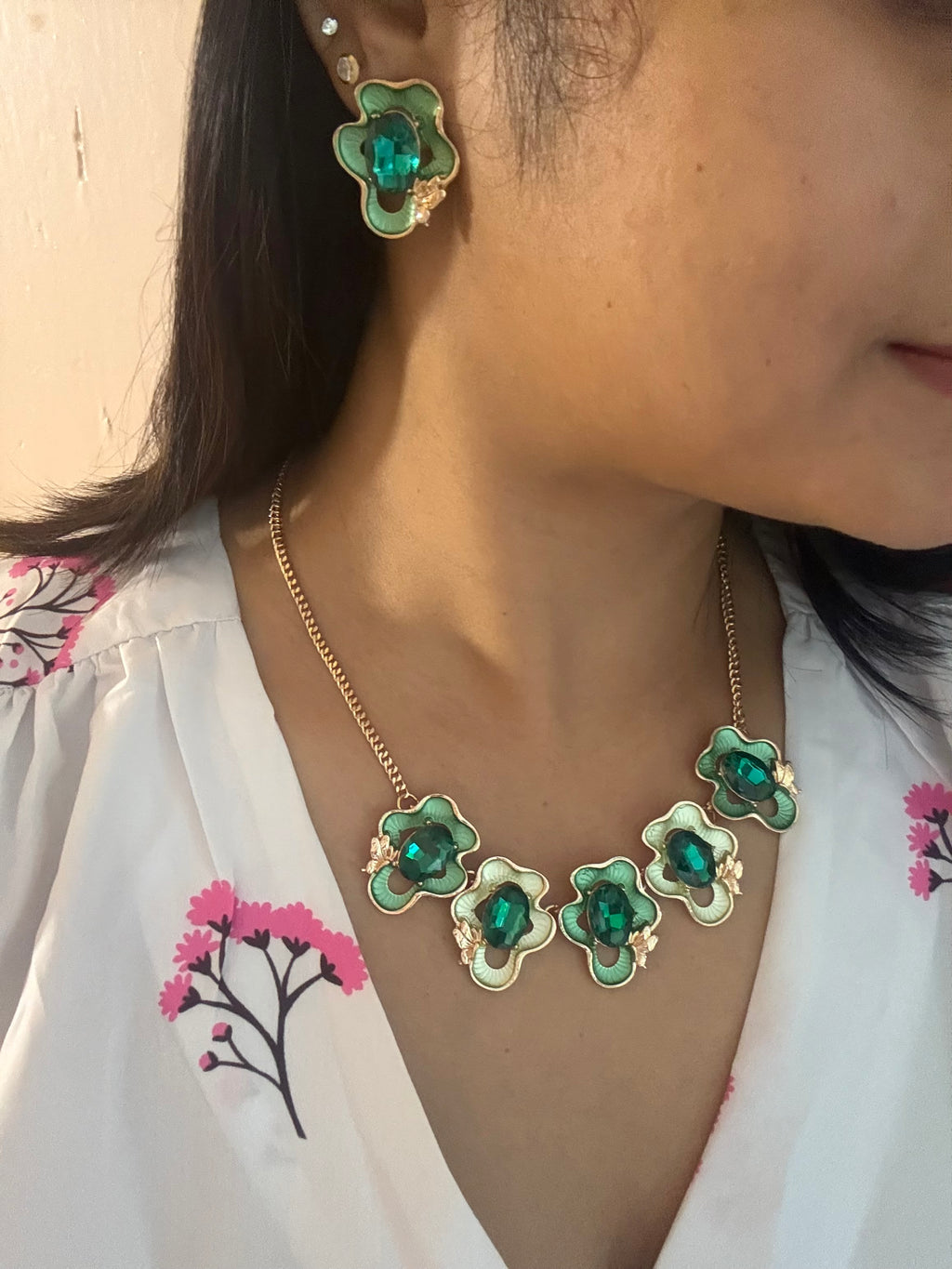 Emerald Petal Set