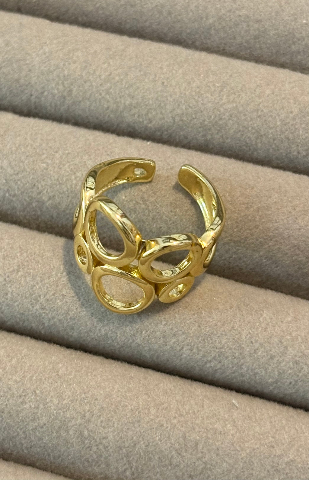 Loop Woop Ring