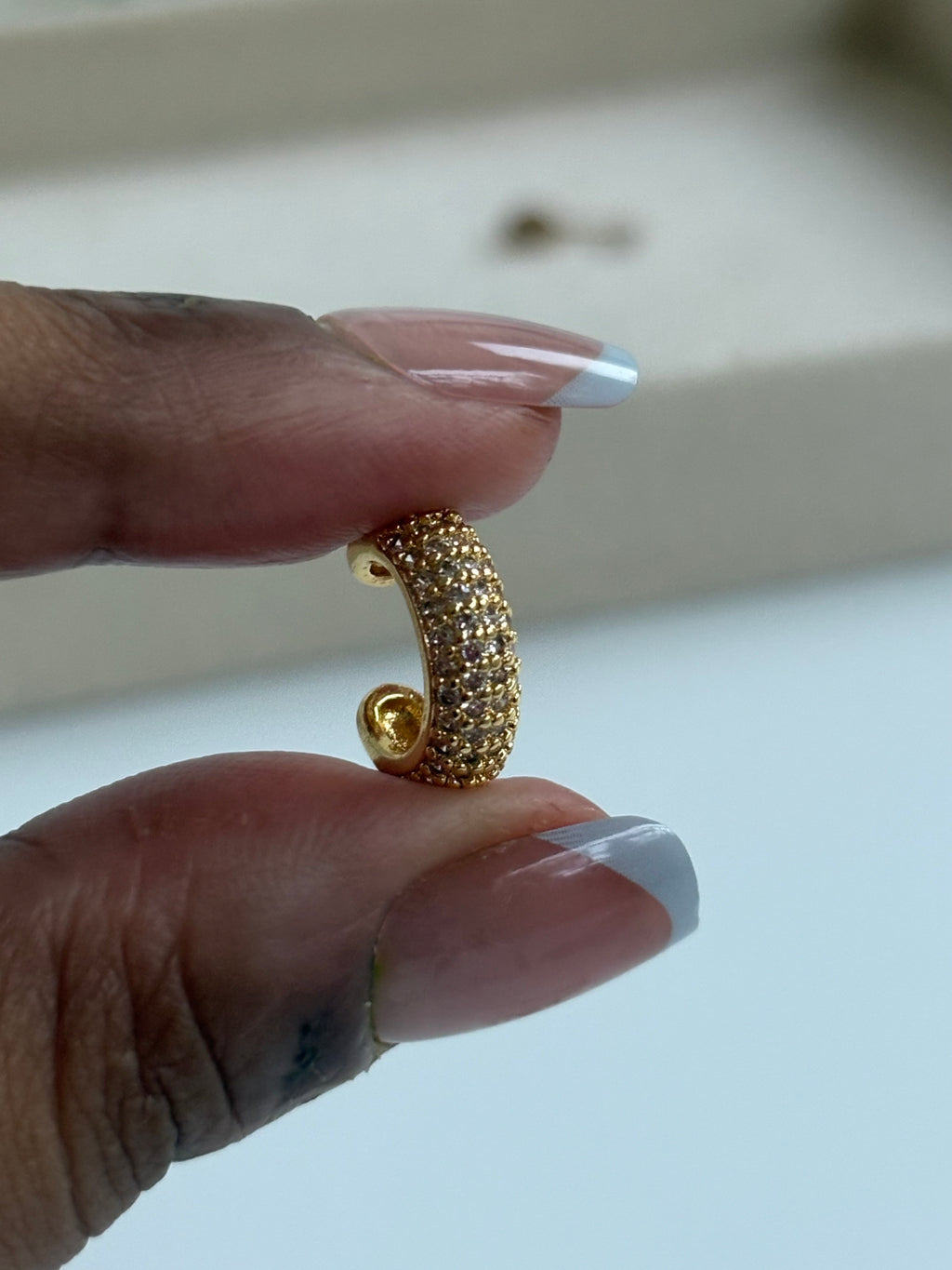 Gleam Loop Earcuff