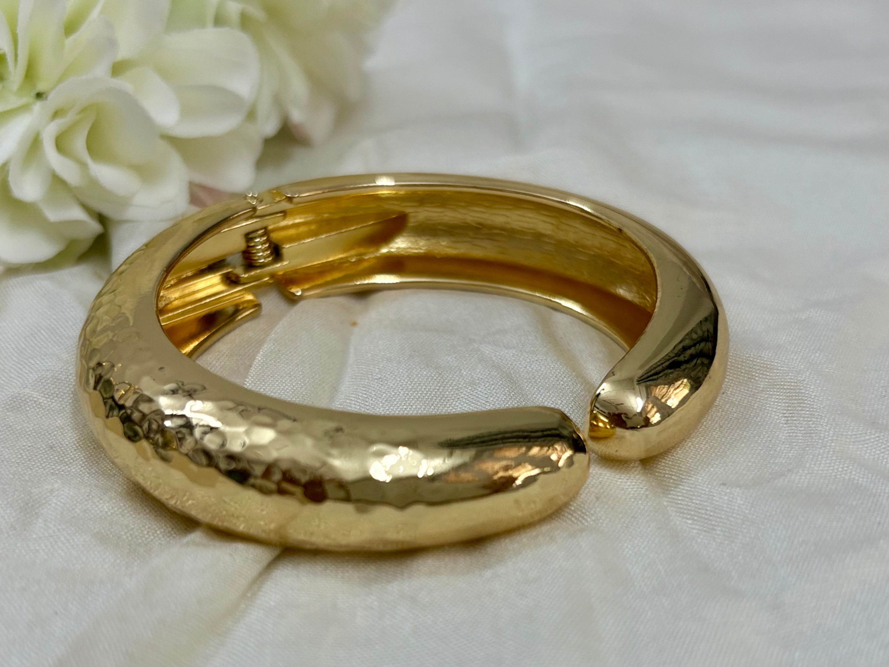 Hammered Glow Kada