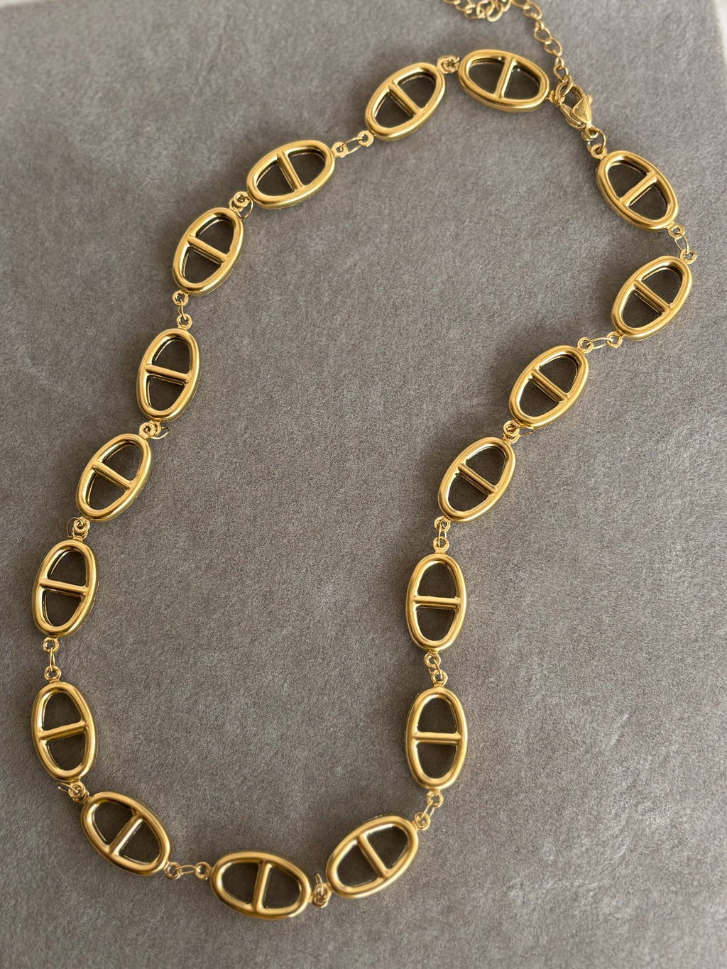 Axis Chain Neckpiece