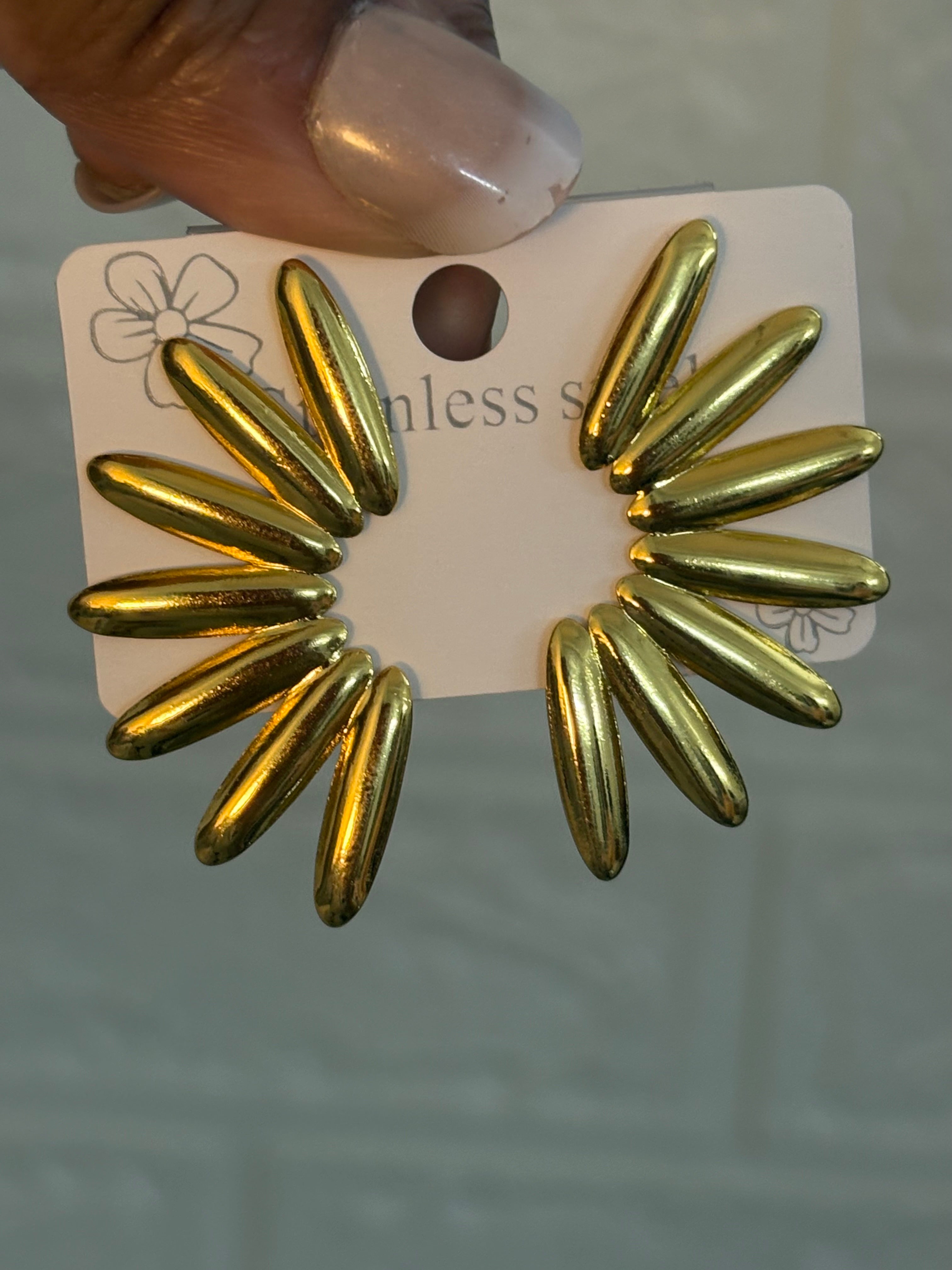 Power Petal Studs