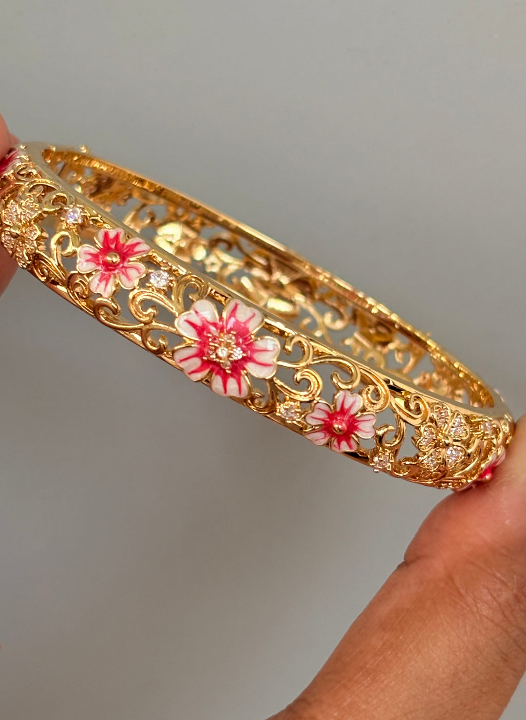 Fleora Bangle 18