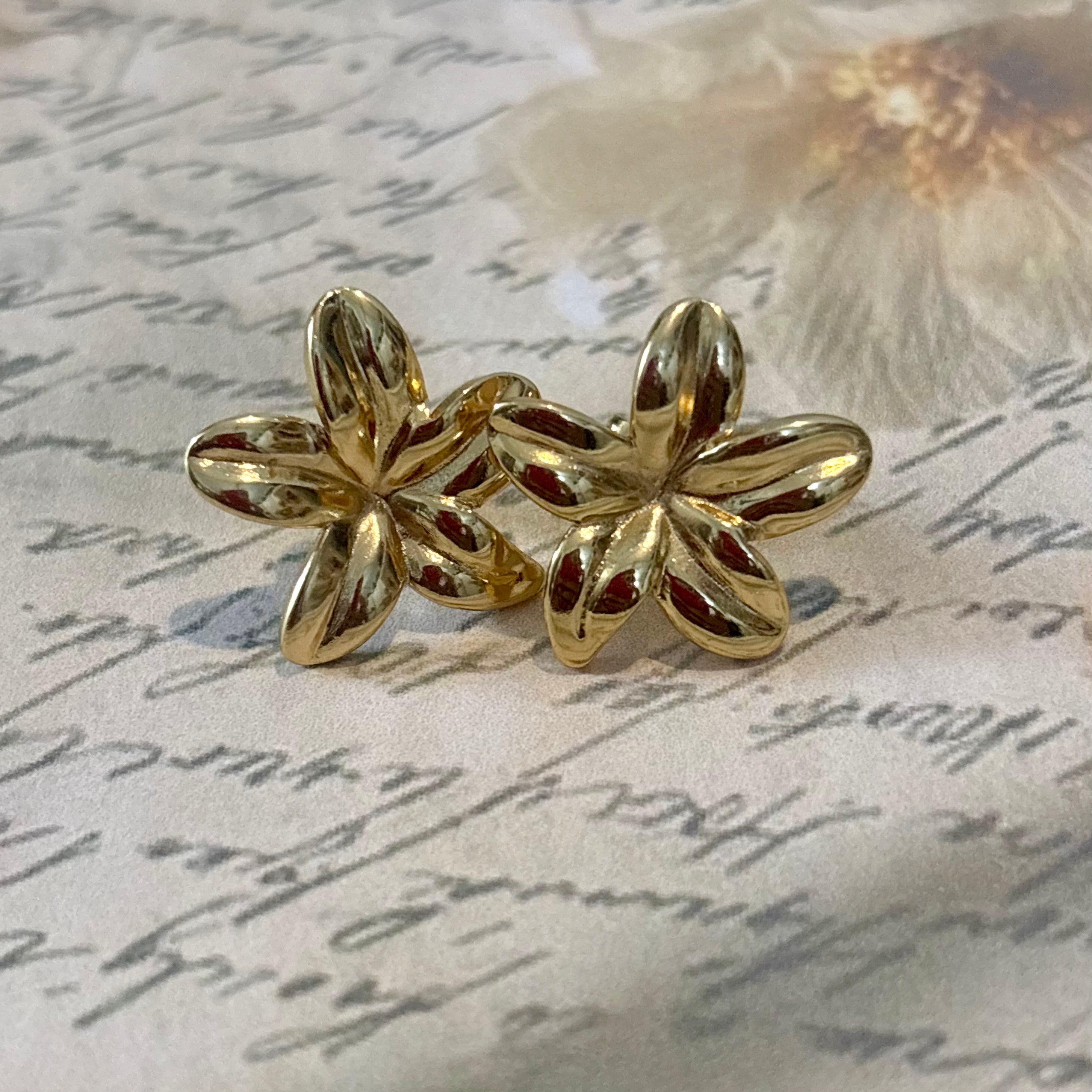 Mini Bloom Studs