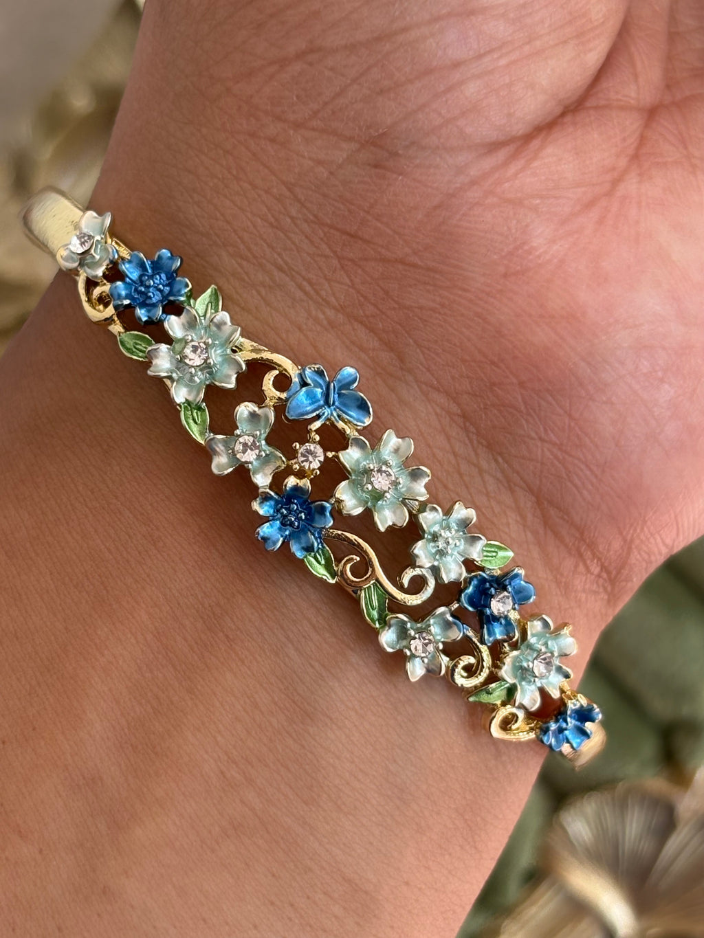 Fleora Bangle 39
