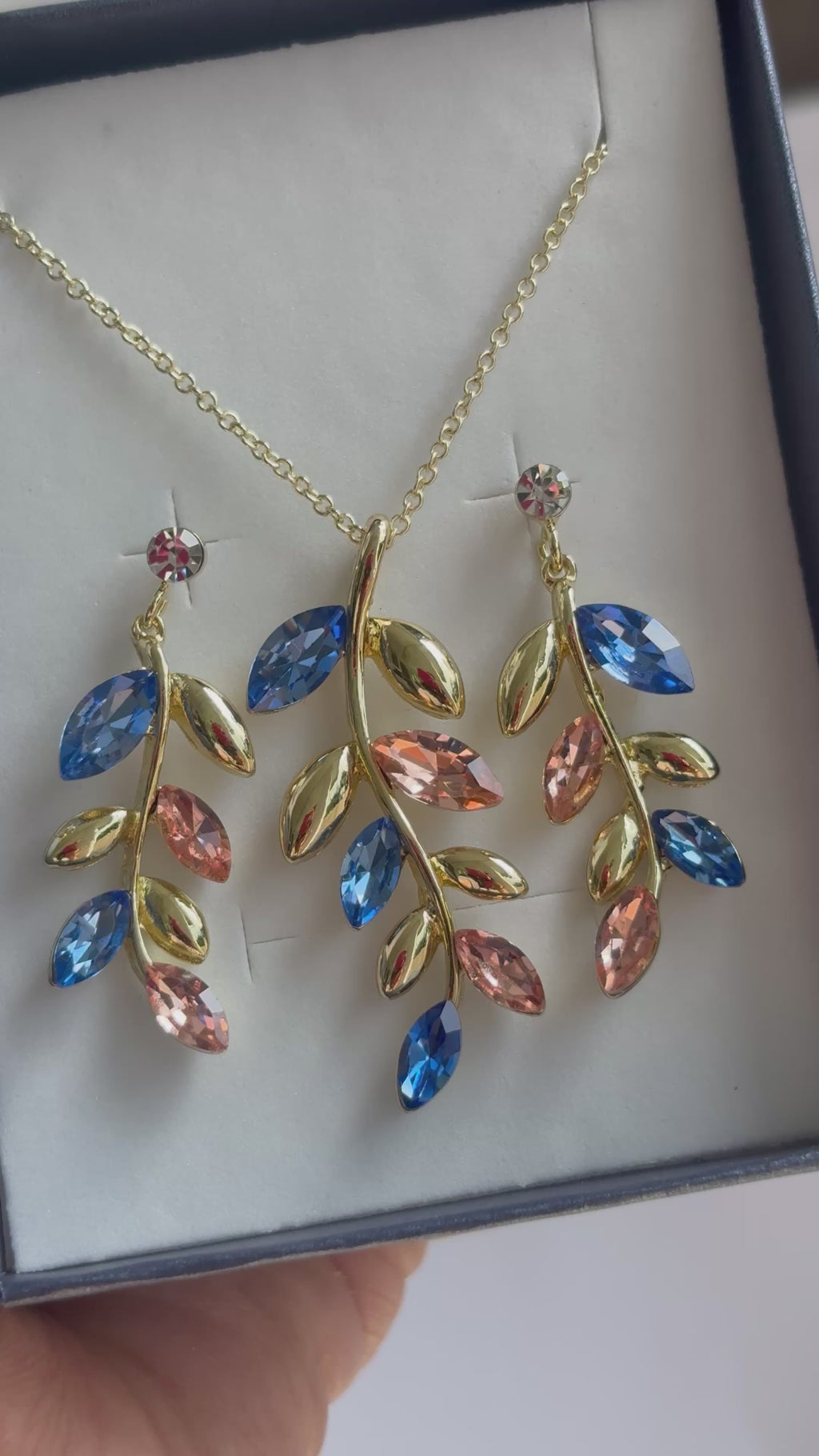 Sapphire Petal Set
