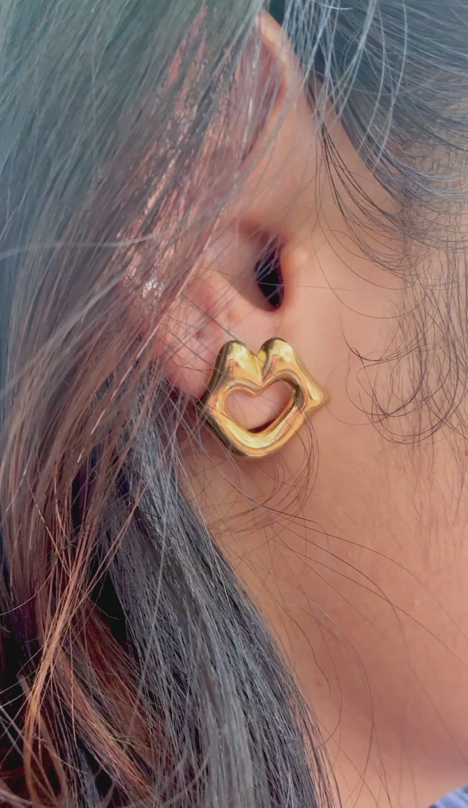 Melting Heart studs